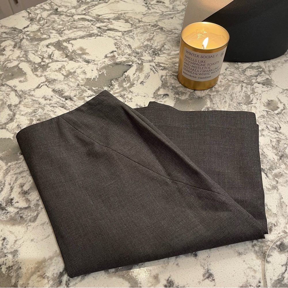 THEORY | Light Pencil Skirt in Dark Grey